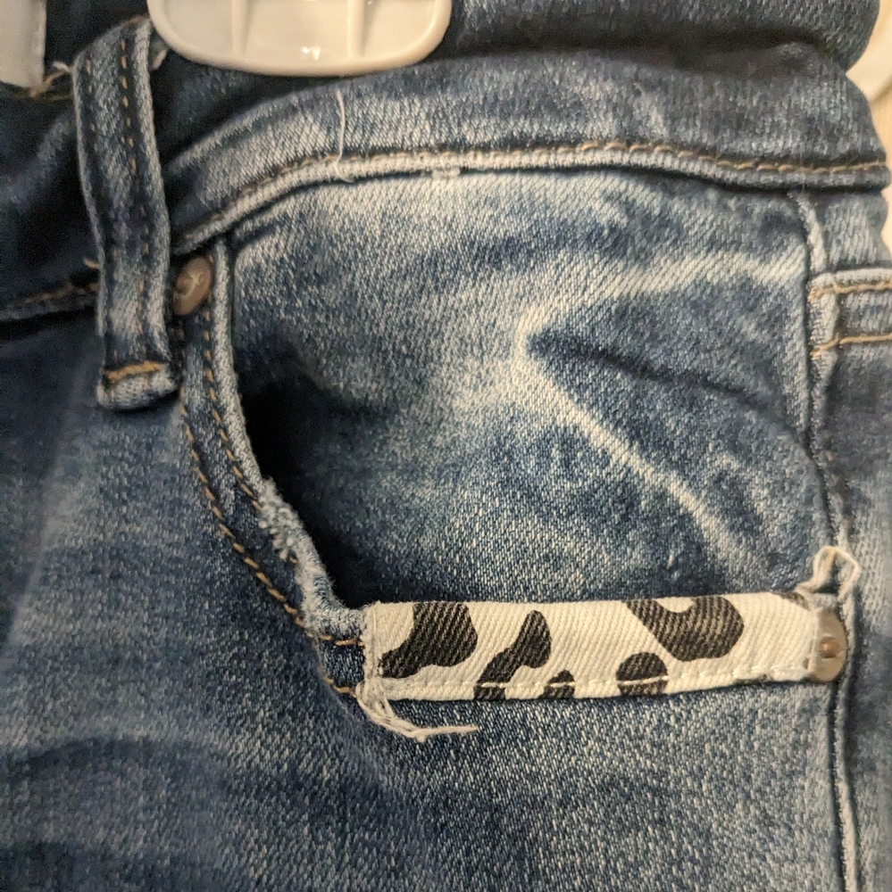 Kancan Leopard Print Patch Distressed Skinny Jeans - image 6